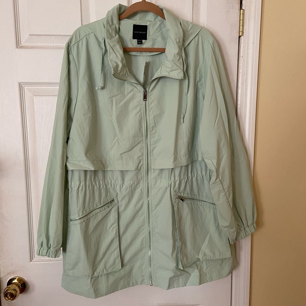 Crinkle Cinched-Waist Jacket With Convertible Hood - Picture 4 of 4